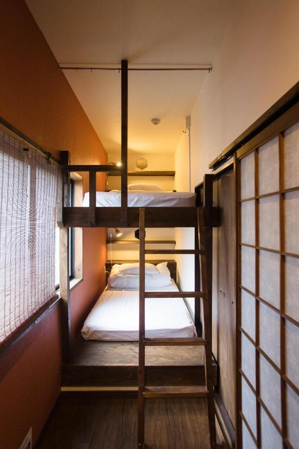 Osaka Guest House U-En Exteriör bild