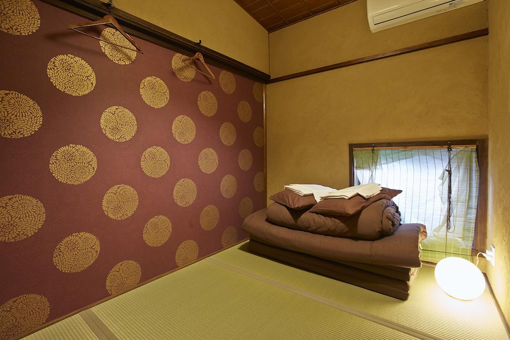 Osaka Guest House U-En Rum bild